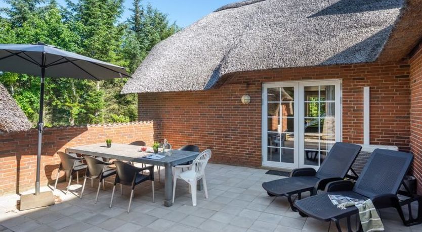 Photo of "Thana" - 1.4km from the sea