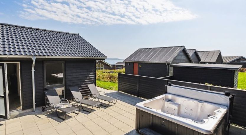 Photo of "Helina" - 180m from the sea