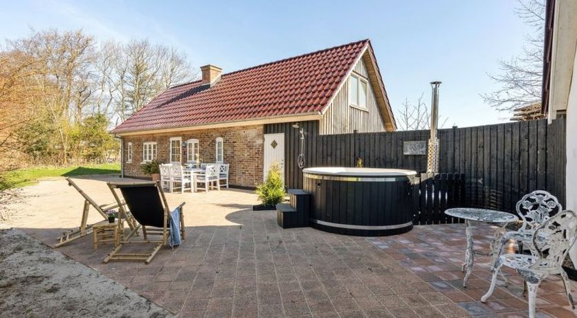 Photo of "Malene" - 700m to the fjord