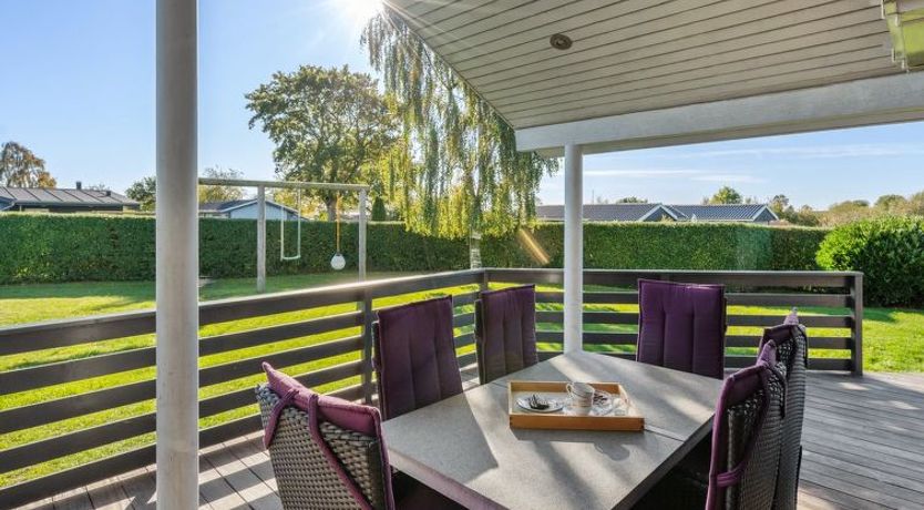 Photo of "Sylvana" - 400m from the sea