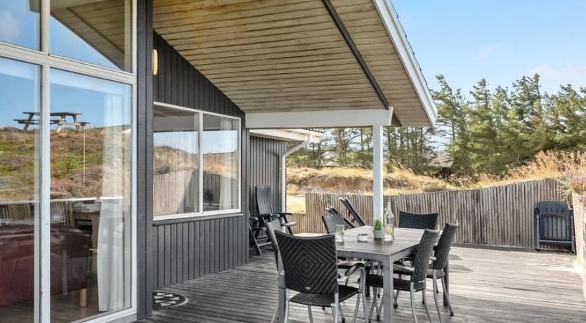 Photo of "Electra" - 500m to the fjord