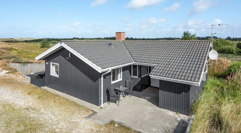 Photo of "Electra" - 500m to the fjord