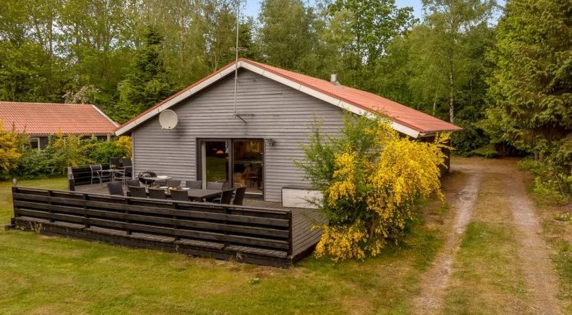 Photo of "Anine" - 200m to the fjord