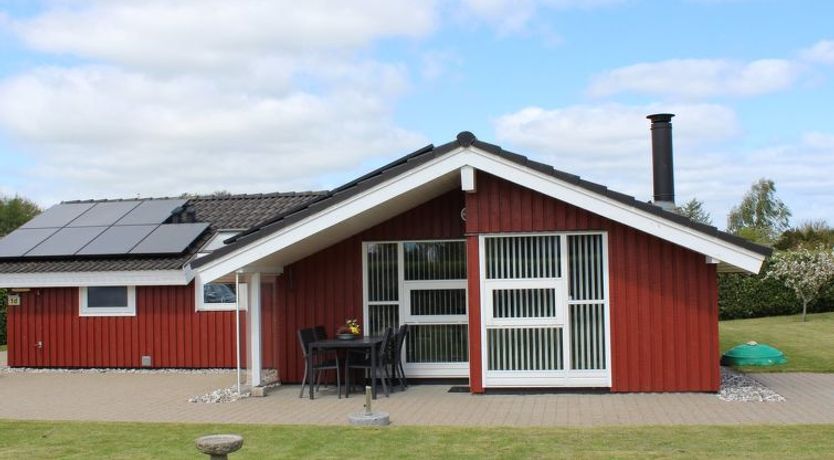 Photo of "Inge" - 300m from the sea