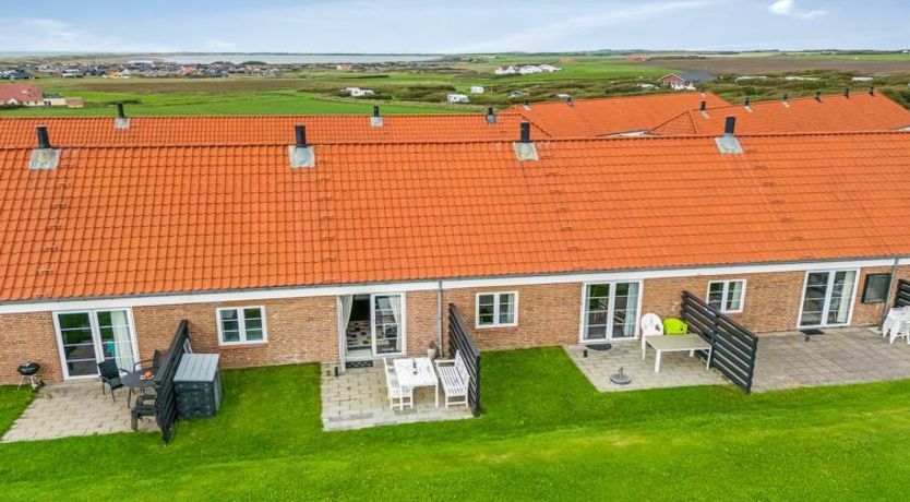 Photo of "Smeralda" - 200m from the sea