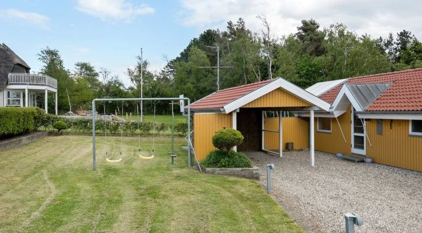 Photo of "Hjalmar" - 400m from the sea