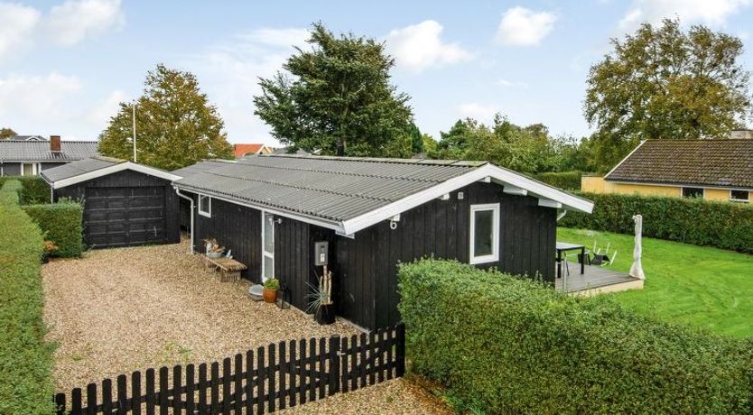 Photo of "Florina" - 700m from the sea