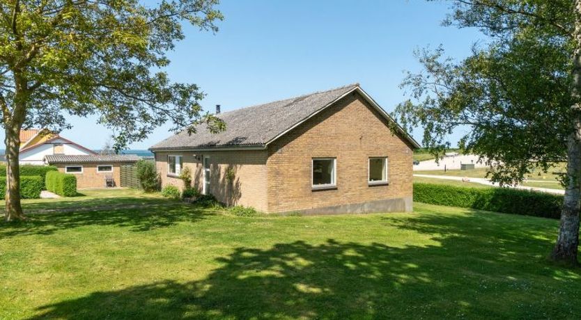 Photo of "Ambrosius" - 75m from the sea