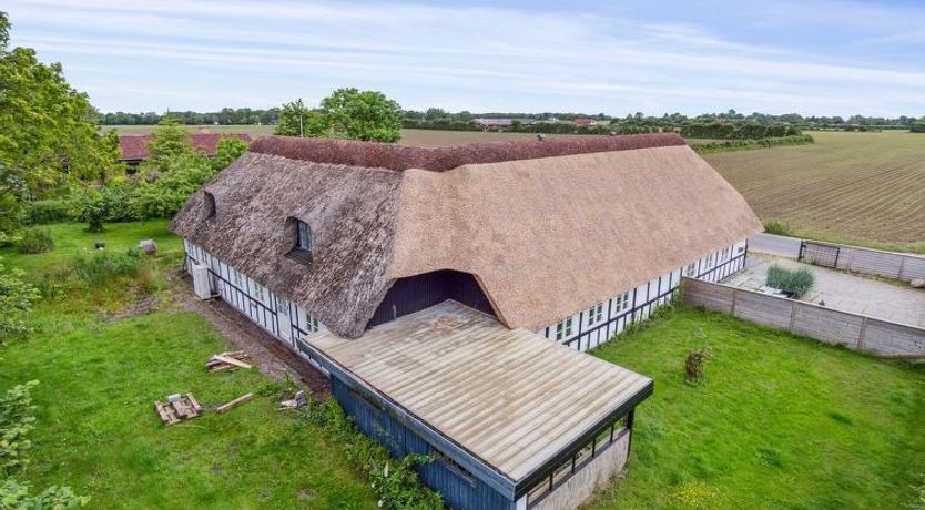 Photo of "Thessa" - 900m from the sea