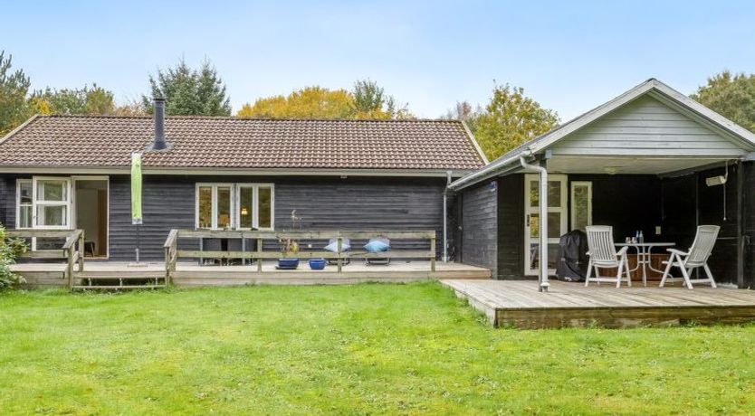 Photo of "Siiri" - 28km from the sea