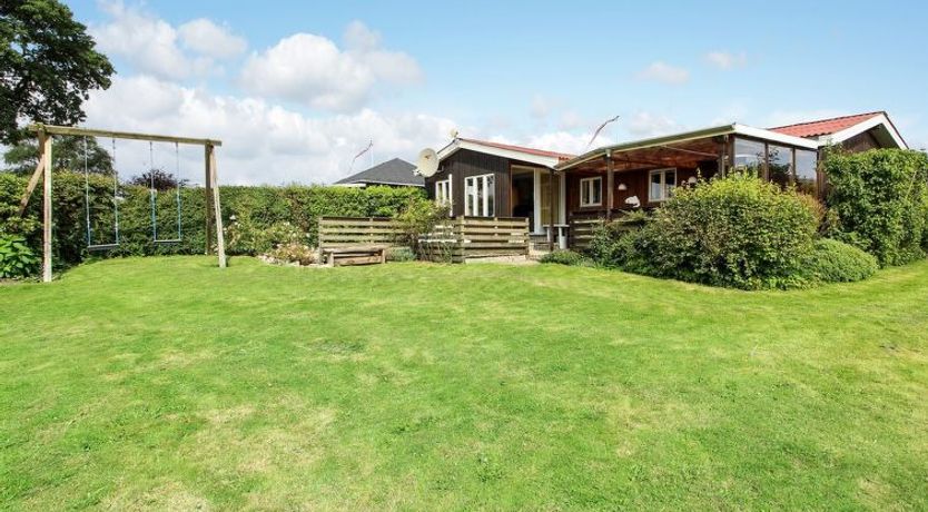 Photo of "Lillebror" - 200m from the sea