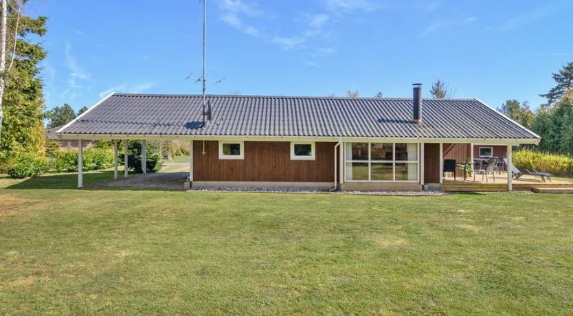 Photo of "Wegher" - 650m from the sea