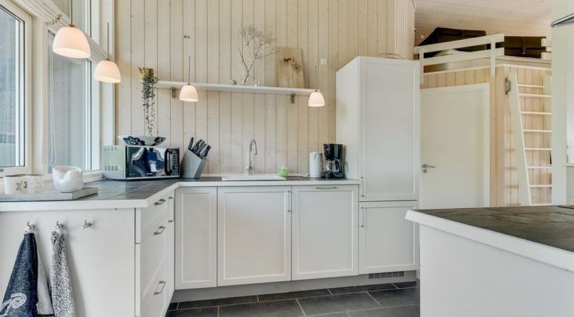 Photo of "Fridtjof" - 100m from the sea