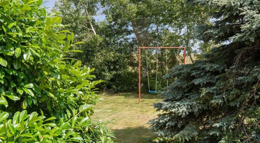 Photo of "Margit" - 10m from the sea