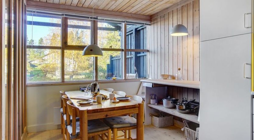 Photo of "Robert" - 250m from the sea