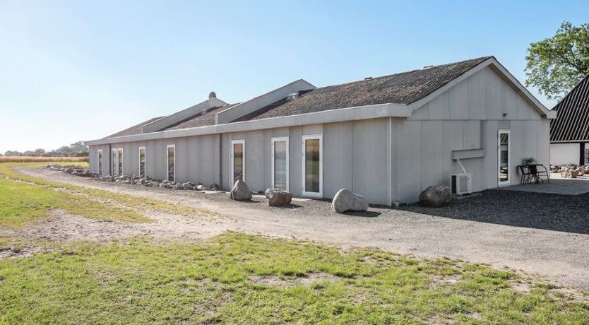 Photo of "Haralde" - 2.5km from the sea