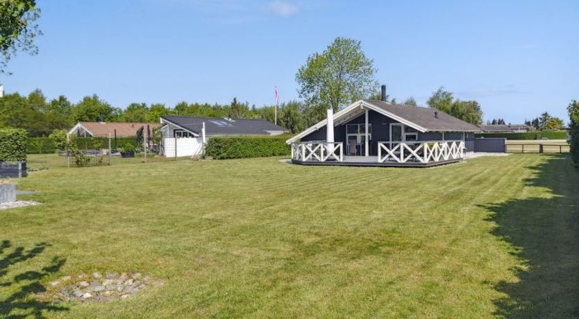 Photo of "Nilsa" - 400m from the sea