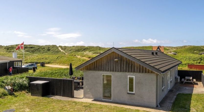 Photo of "Ludwik" - 150m from the sea