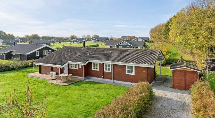 Photo of "Ruusu" - 300m from the sea