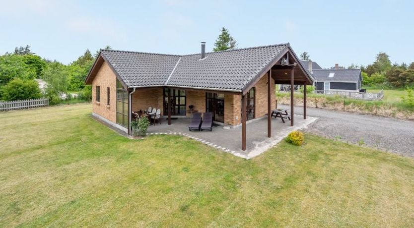 Photo of "Rika" - 525m to the fjord