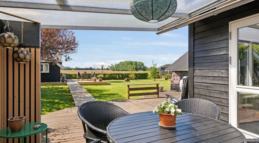 Photo of "Ainikki" - 200m from the sea