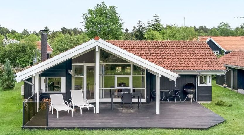 Photo of "Brynhild" - 400m from the sea