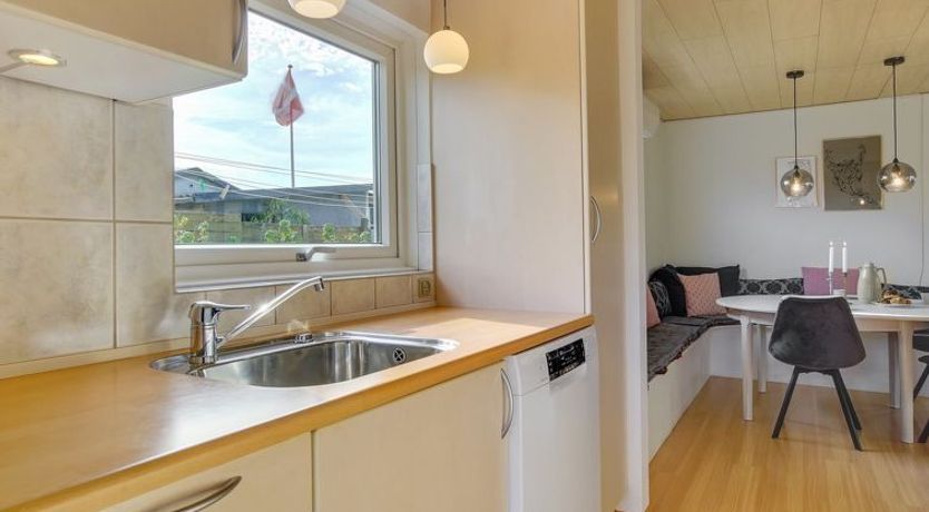 Photo of "Hattie" - 100m from the sea