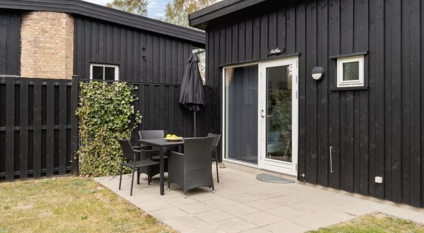 Photo of "Mark" - 200m from the sea