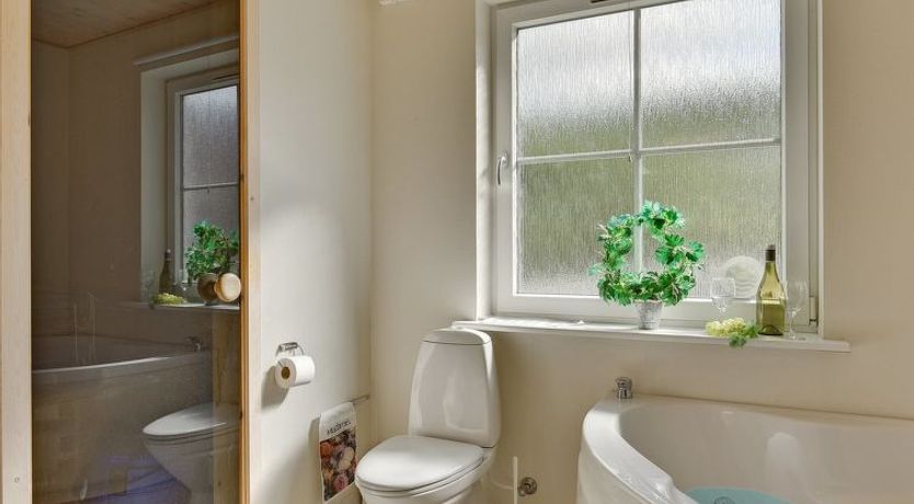 Photo of "Fausta" - 150m to the fjord