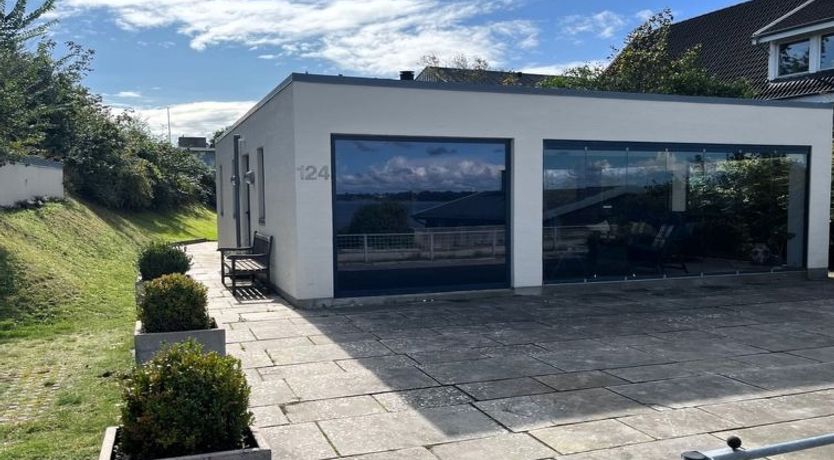 Photo of "Laila" - 50m from the sea