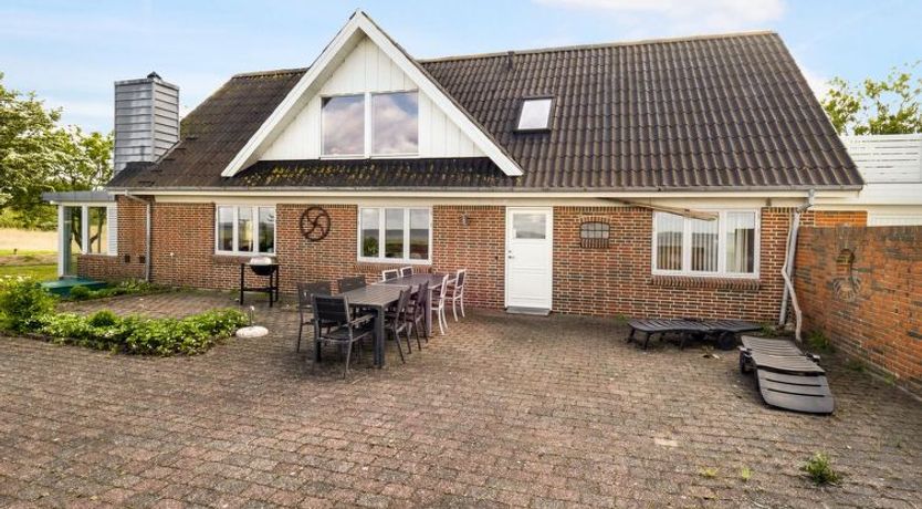 Photo of "Emmie" - 50m to the fjord