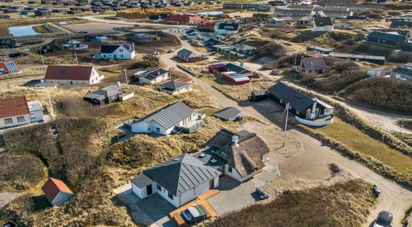 Photo of "Annelouise" - 100m from the sea