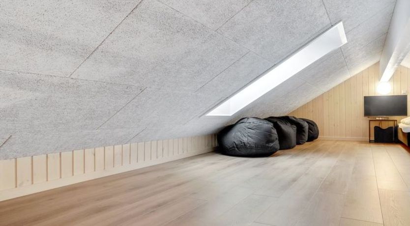 Photo of "Sibbe" - 500m to the fjord