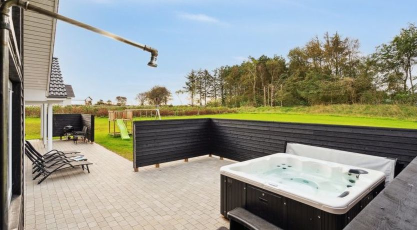 Photo of "Sibbe" - 500m to the fjord