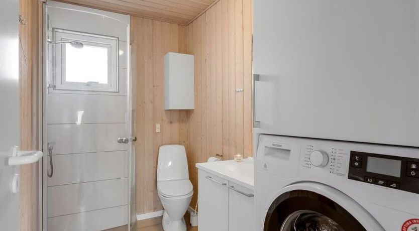 Photo of "Janni" - 250m from the sea