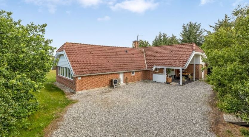 Photo of "Sylvi" - 1.7km from the sea