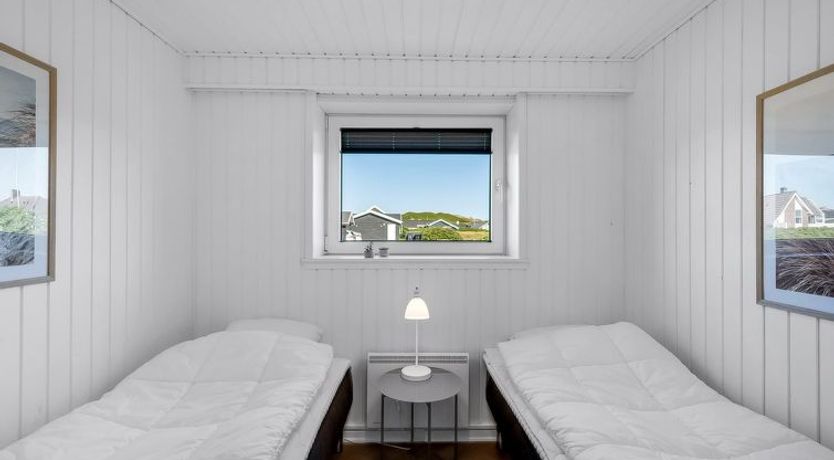 Photo of "Hillevi" - 200m from the sea