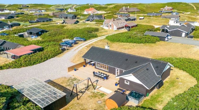 Photo of "Hillevi" - 200m from the sea