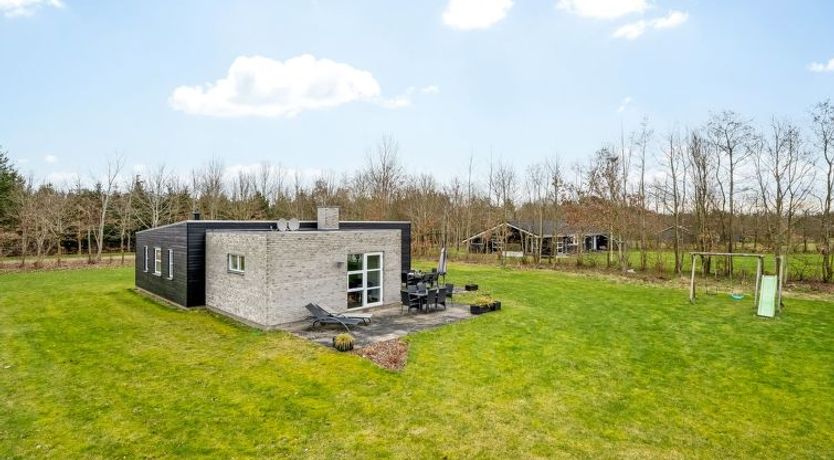 Photo of "Jarven" - 500m to the fjord