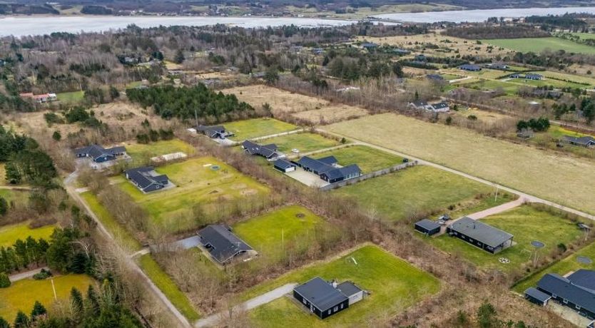 Photo of "Jarven" - 500m to the fjord