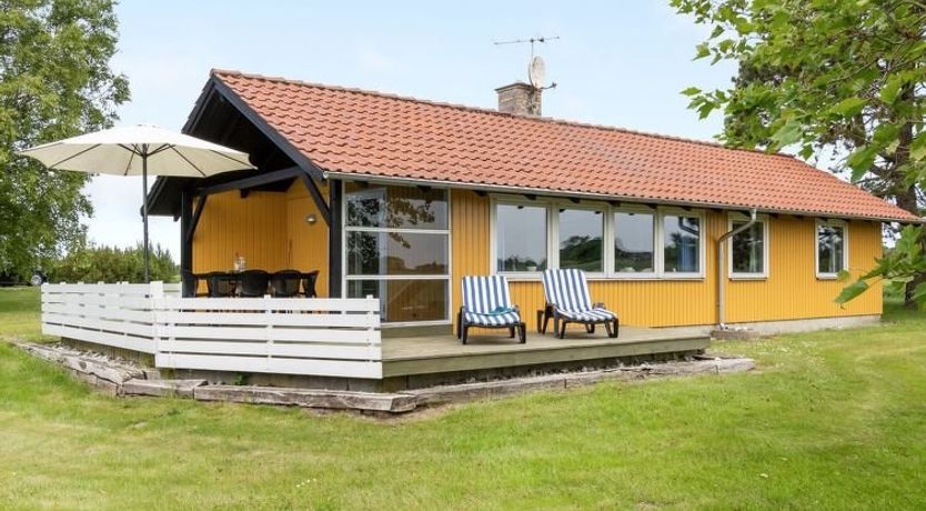 Photo of "Janne" - 400m from the sea