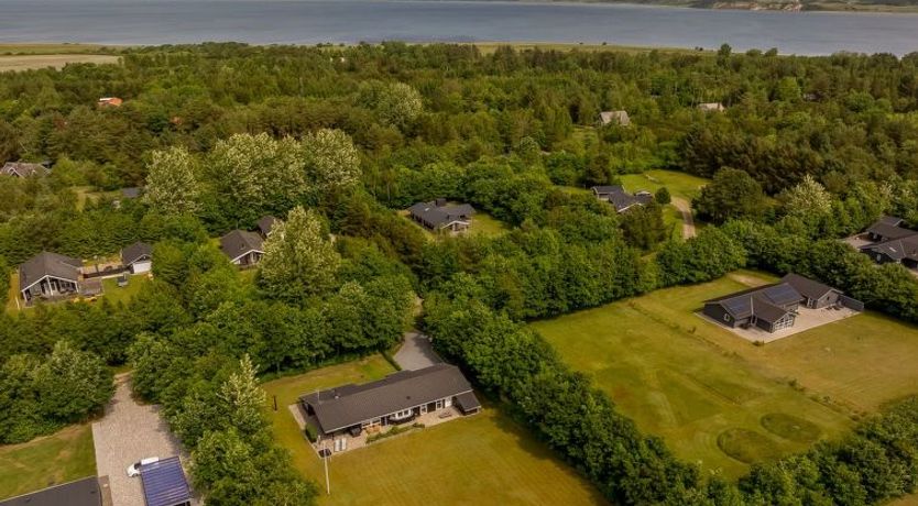 Photo of "Yorrit" - 500m to the fjord