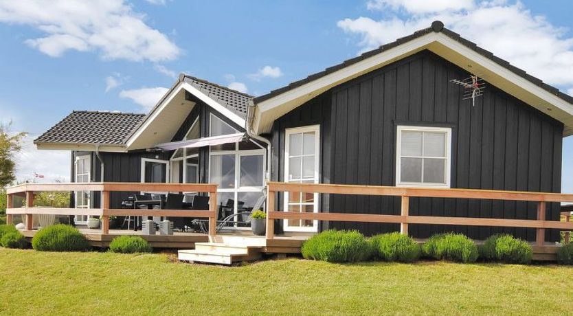 Photo of "Eberta" - 200m to the fjord