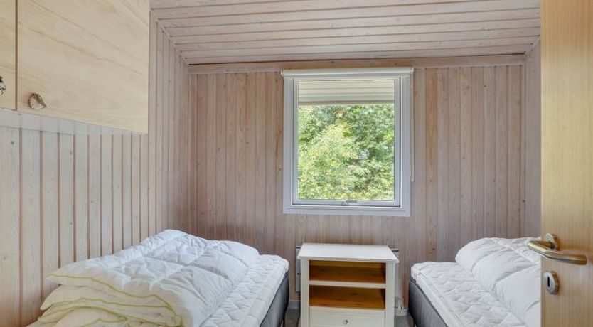 Photo of "Dali" - 400m to the fjord