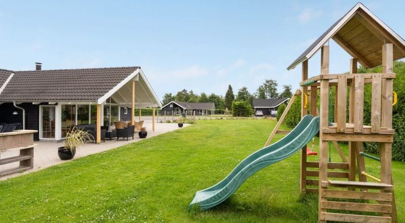 Photo of "Harek" - 800m from the sea