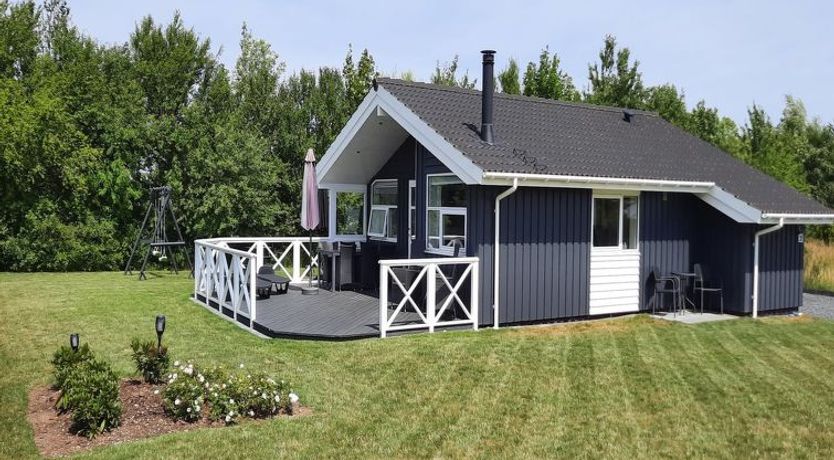 Photo of "Gustava" - 700m from the sea