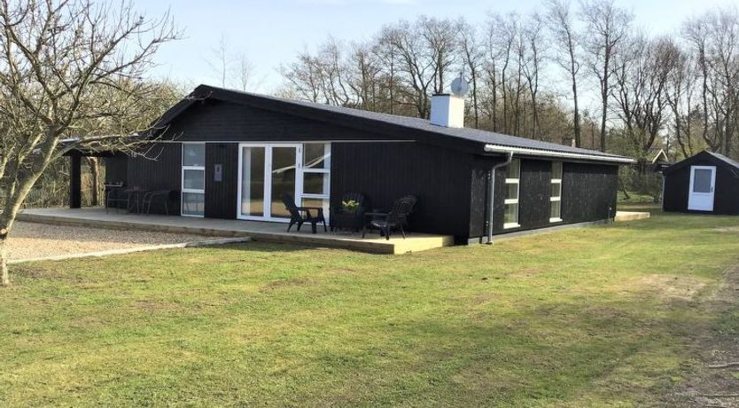 Photo of "Gustaf" - 400m to the fjord