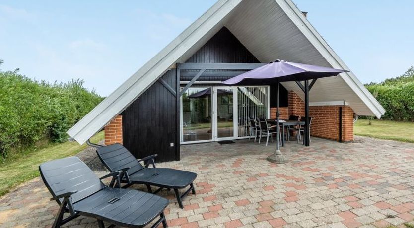 Photo of "Earline" - 900m to the fjord