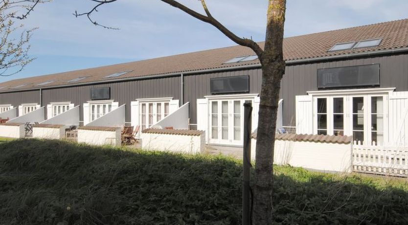 Photo of "Dineke" - 200m to the fjord