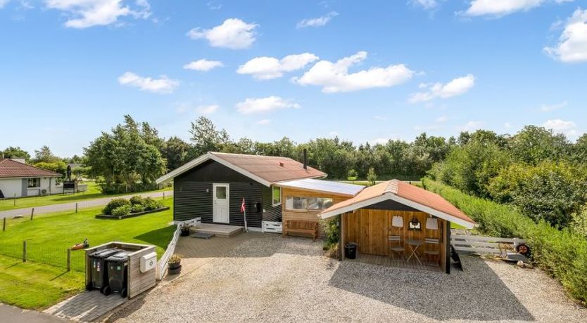 Photo of "Fritzie" - 600m to the fjord